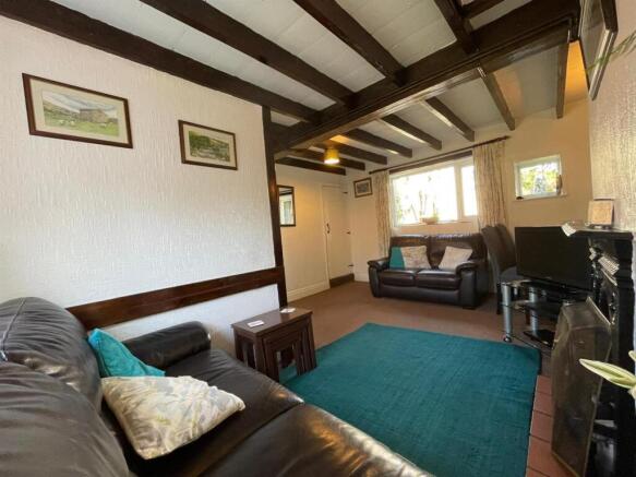 2 bed House for sale Image 4