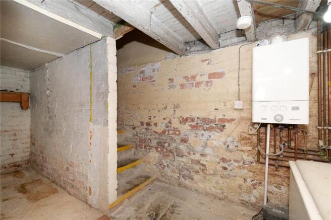 2 bed Terraced for sale Image 12
