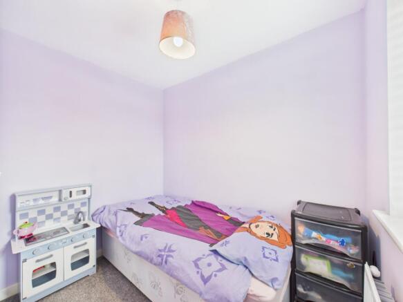 3 bed Terraced for sale Image 6