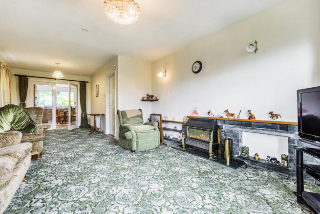 Open Plan Living/...