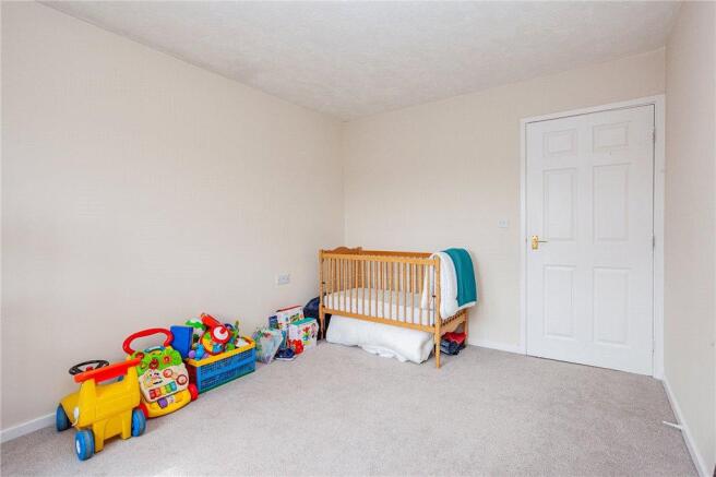 Bedroom 2 (2)