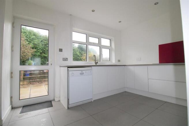 Another aspect of kitchen/breakfast room