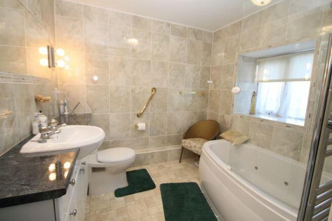 En suite to be...
