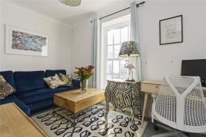 2, Barnsbury Park, London N1 1HH