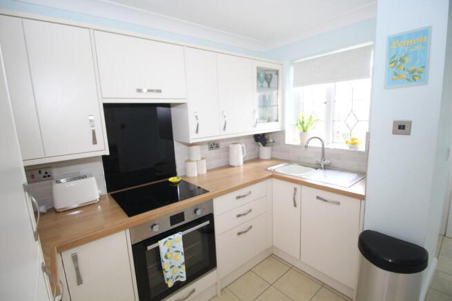 3 bed Detached for sale Image 5