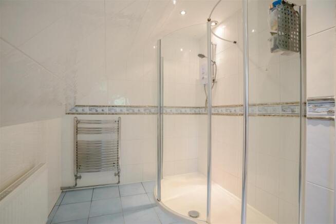 8386342-interior28.jpg