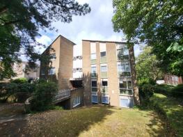 30, Quarry Chase, Poole Road, Bournemouth BH4 9DD