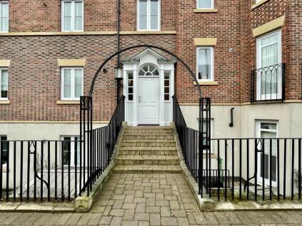 Sens Close, St Martin's, Chester