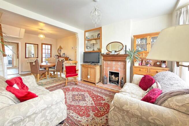 Living Room / Dining Room