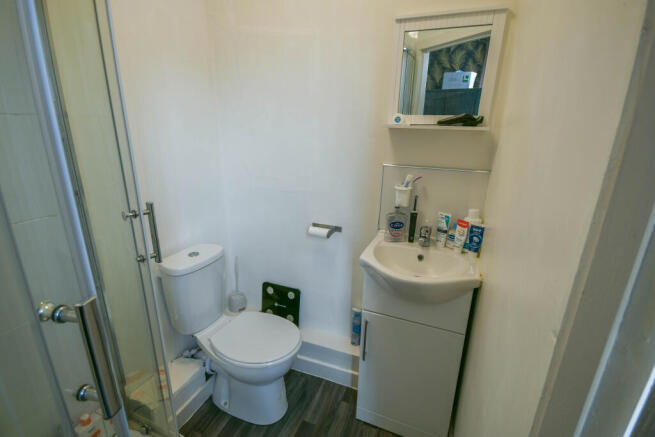 6 bed House of Multiple Occupation for sale Image 12