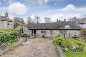 Little Batch, Watts Green, Bakewell DE45 1QE
