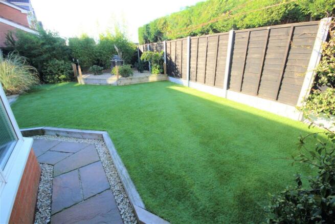 garden 1.jpg