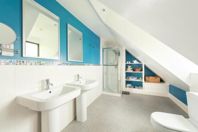 Bedroom One En Suite
