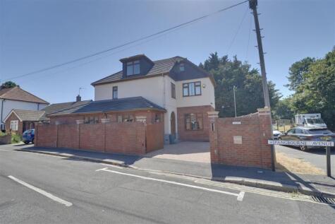 Pangbourne Avenue, Portsmouth