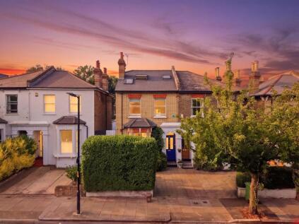 Ashbourne Grove, East Dulwich, London, SE22.