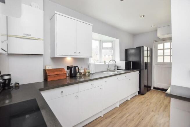 kitchen .JPG