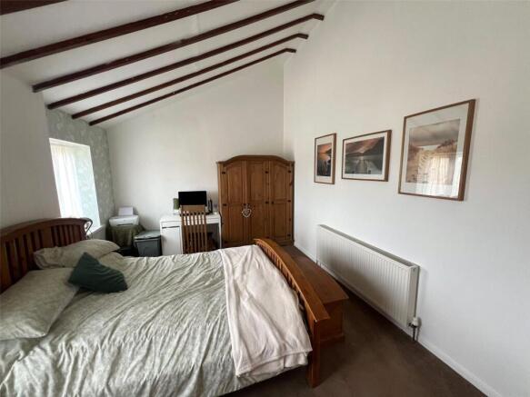 3 bed Detached for sale Image 8