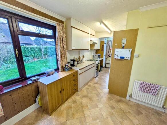 Kitchen / dining room