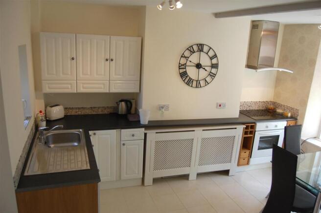 kitchen 1a.jpg