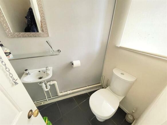CLOAKROOM