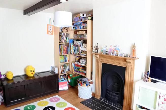 PLAY ROOM