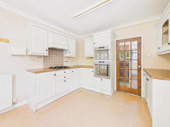 3 bed Detached Bungalow for sale Image 3