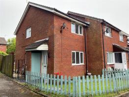 29, Meadowcroft, Barry CF62 3FQ