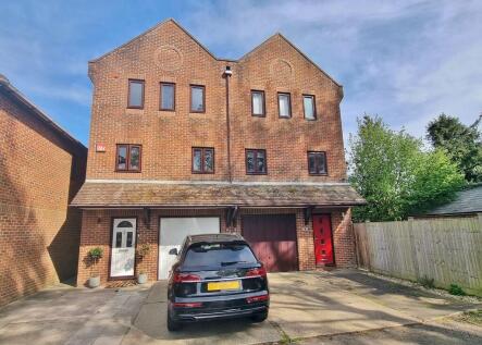 The Parchment, Havant