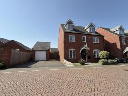 9, Wadham Close, Leicester LE7 2FF