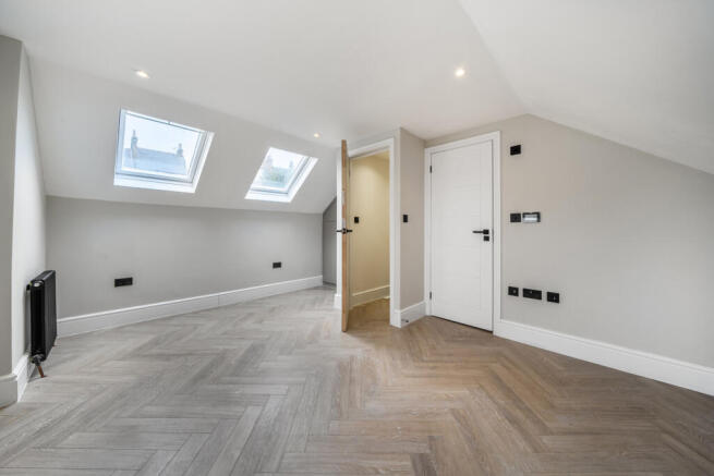 1347199-17-68b6d1...