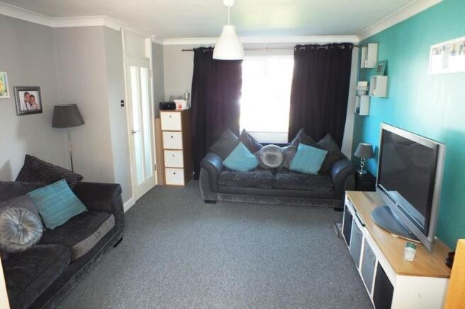 Lounge 3.JPG