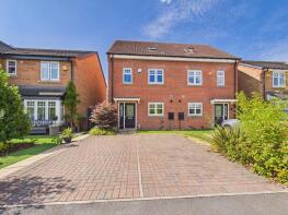21, Shortwall Court, Pontefract WF8 4SZ