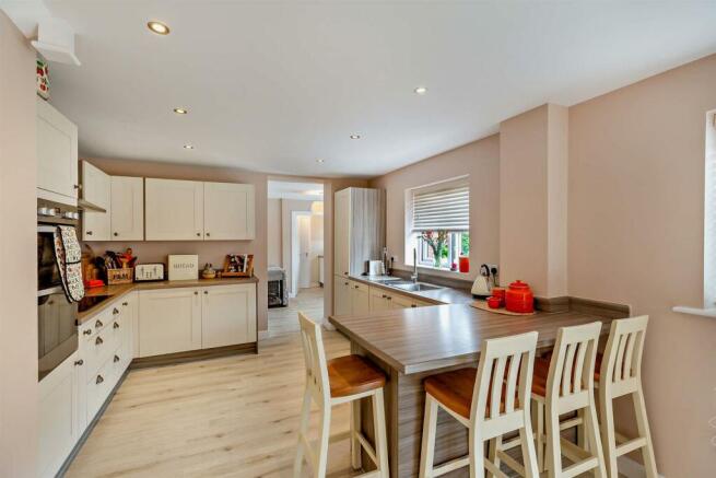 8602921-interior33-800.jpg