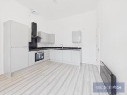 3, 24 25 Savoy Court, Prince Of Wales Terrace, Scarborough YO11 2AN
