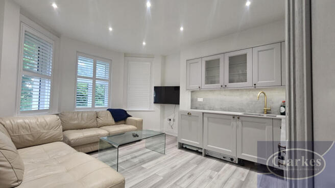 Kitchen/Living Space