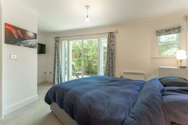 Flat 4, Claremont House By Ralph Media Group00707-