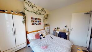 42, Woodborough Road, Nottingham NG3 1AZ