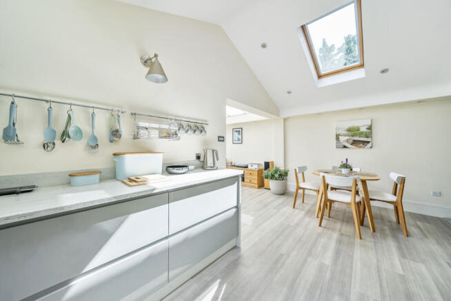 1349209-6-68beca2...