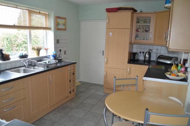 Kitchen 1
