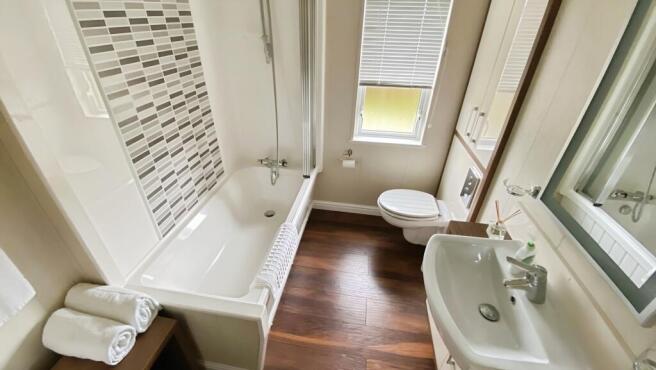 2 bed Lodge for sale Image 11