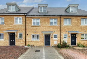 30, Warwick Crescent, Laindon, Basildon SS15 6LS