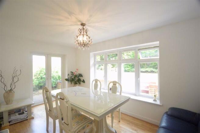 Glazed Extension/Dining Room
