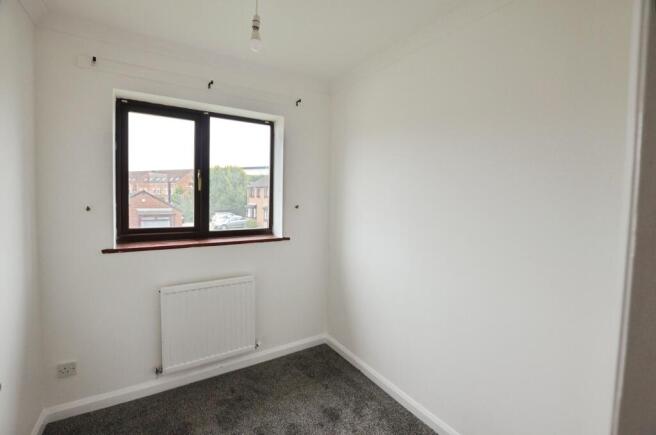 3 bed Semi-Detached for sale Image 11