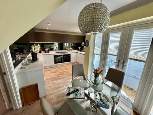 Dining Kitchen
