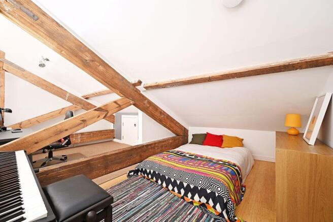 2 bed Duplex to rent Image 9
