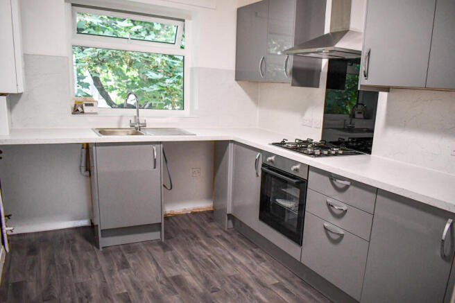 1 bed Apartment to rent Image 4