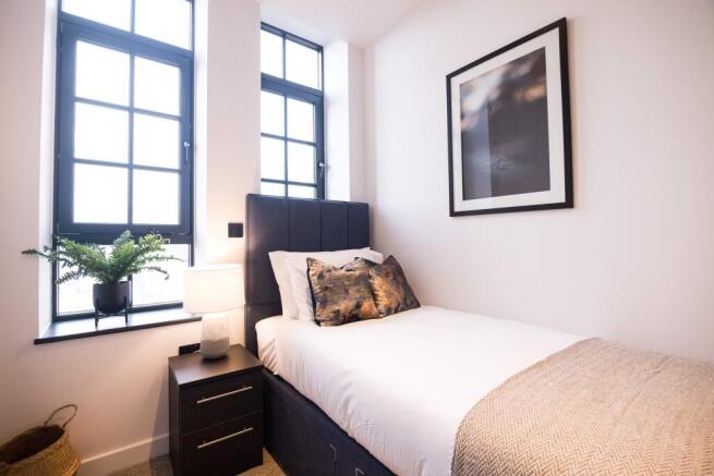 2 bed Apartment for sale Image 11