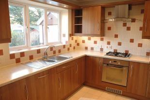 KITCHEN/BREAKFAST R