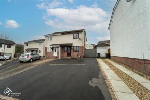 30, Dalesview Crescent, Morecambe LA3 2JQ