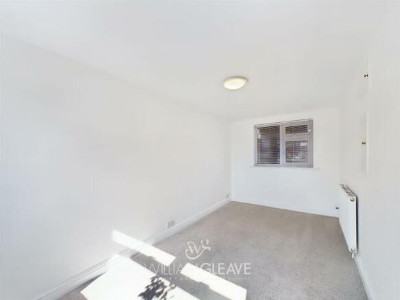 CAM01993G0-PR0015-STILL028.jpg